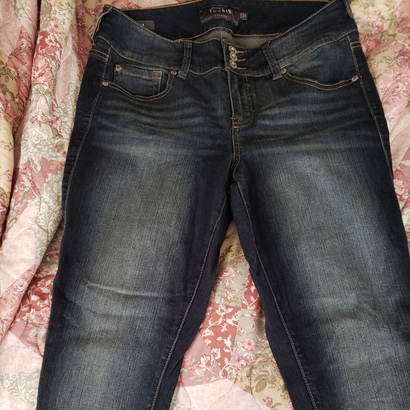 Torrid jeggings 4 pairs - Picture 4 of 6